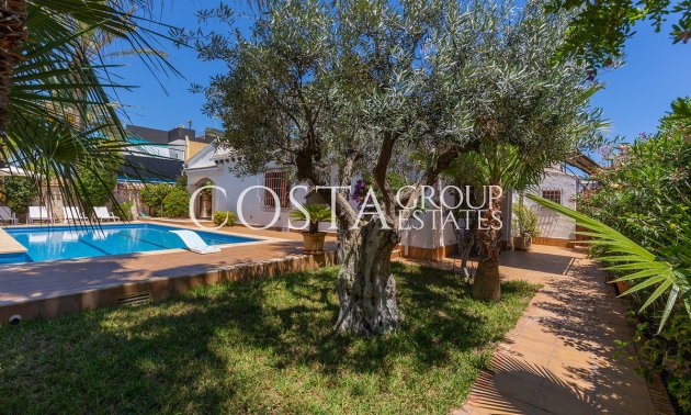 Odsprzedaż - Willa -
Orihuela - Punta Prima