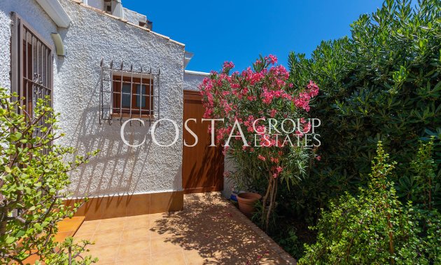 Odsprzedaż - Willa -
Orihuela - Punta Prima