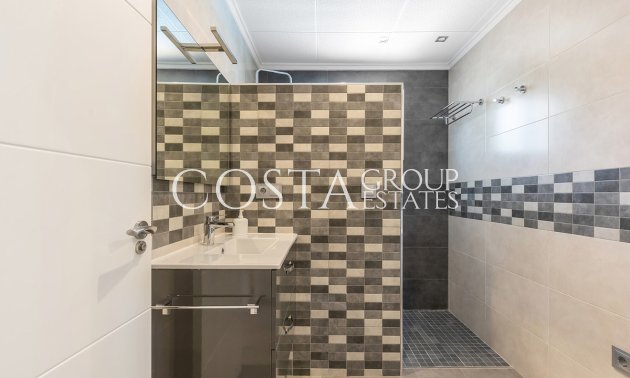 Odsprzedaż - Willa -
Orihuela - Punta Prima