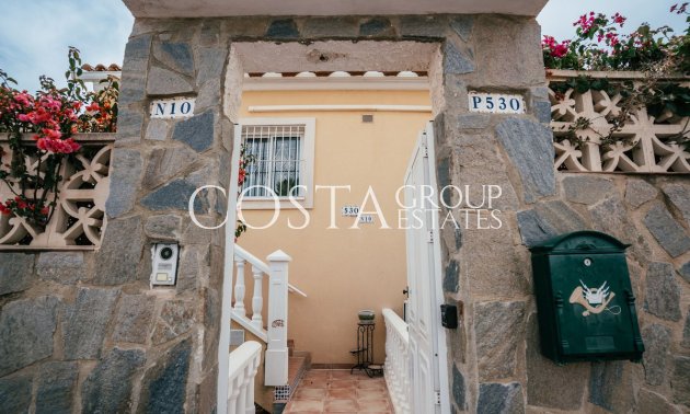 Wiederverkauf - Villa -
Orihuela - Villamartin