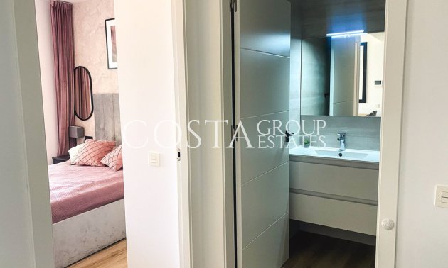 Herverkoop - Apartments -
Torrevieja - Torrevieja Centro