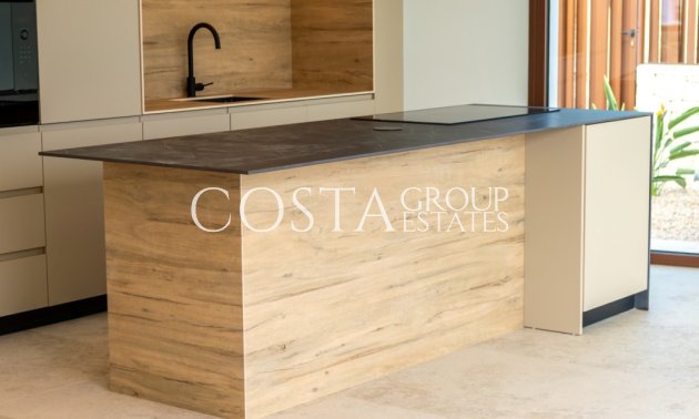 Resale - Villa -
Benissa - Benissa Centro