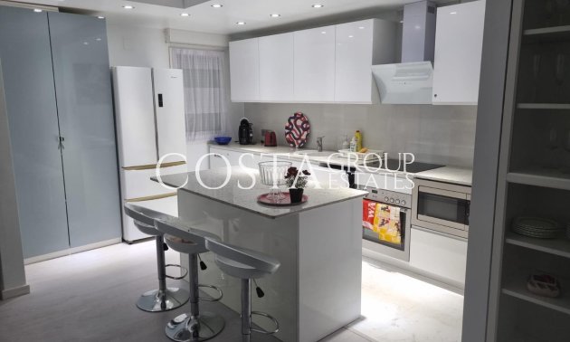 Resale - Apartments -
Torrevieja - Torrevieja Centro