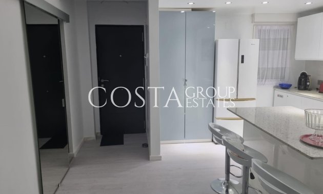 Resale - Apartments -
Torrevieja - Torrevieja Centro