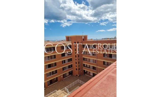 Resale - Apartments -
Torrevieja - Torrevieja Centro