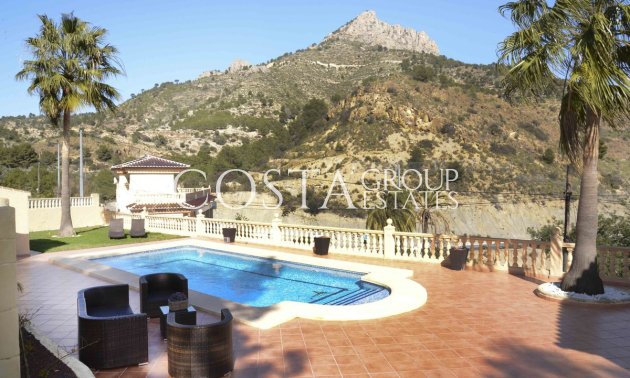 Odsprzedaż - Willa -
Calpe - Calpe Centro