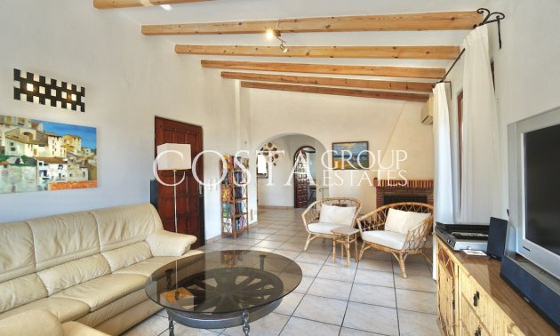Resale - Villa -
Benitachell - Benitachell Centro