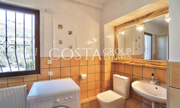 Resale - Villa -
Benitachell - Benitachell Centro