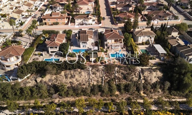 Resale - Villa -
Benijofar