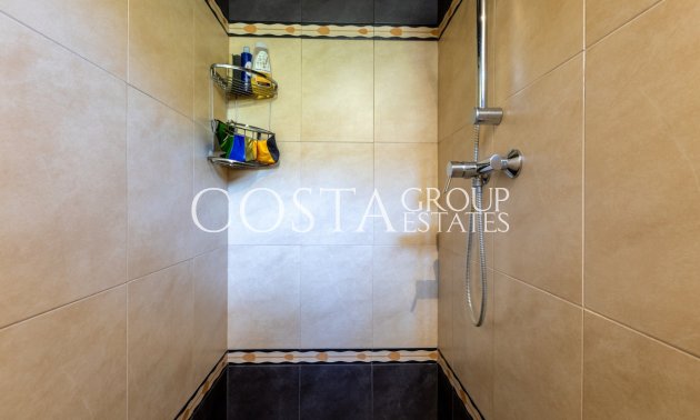 Odsprzedaż - Willa -
Benijofar