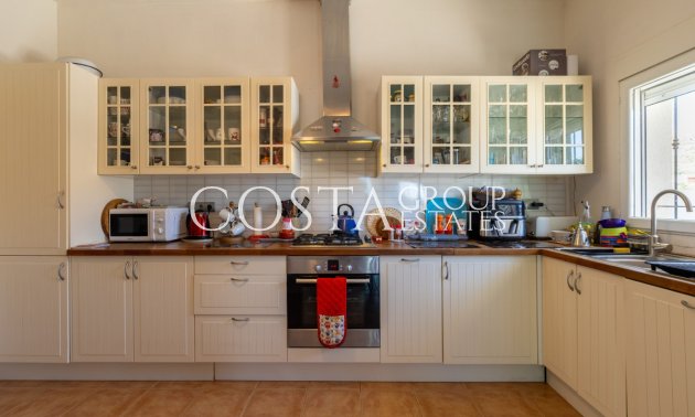 Odsprzedaż - Willa -
Jumilla - Torre del Rico