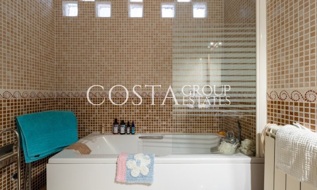 Odsprzedaż - Willa -
Jumilla - Torre del Rico