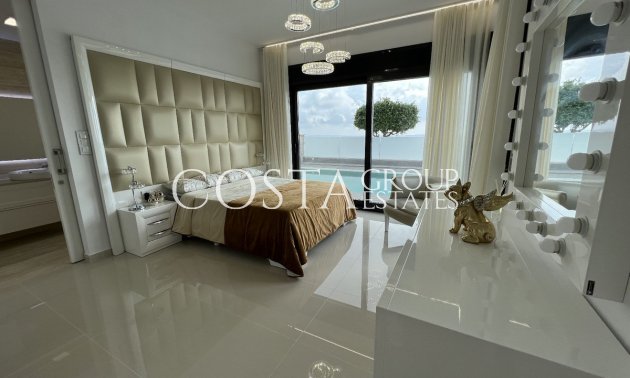 Resale - Villa -
San Miguel de Salinas - San Miguel de Salinas Centro