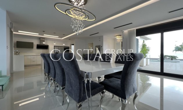 Resale - Villa -
San Miguel de Salinas - San Miguel de Salinas Centro