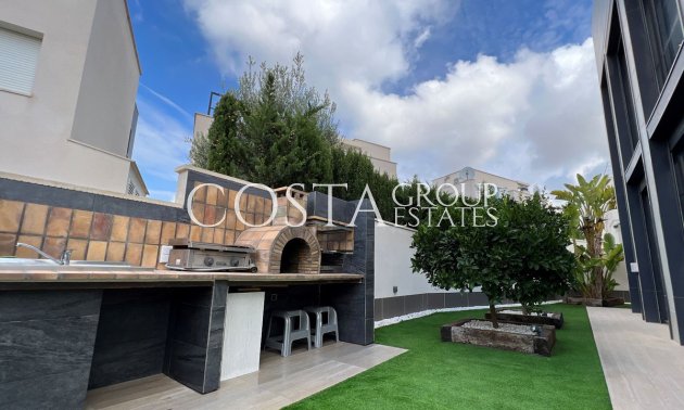 Resale - Villa -
San Miguel de Salinas - San Miguel de Salinas Centro