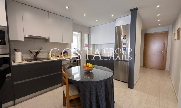 Resale - Apartments -
Torrevieja - Torrevieja Centro