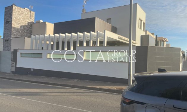 Herverkoop - Villa -
Pilar de la Horadada - Pilar de la Horadada Centro