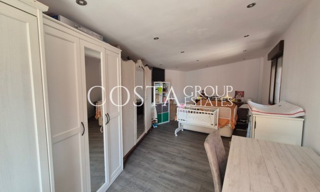 Wiederverkauf - Villa -
Torrevieja - Torrevieja Centro