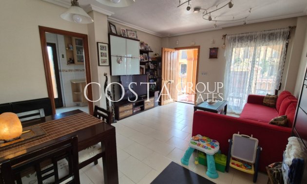 Wiederverkauf - Villa -
Torrevieja - Torrevieja Centro