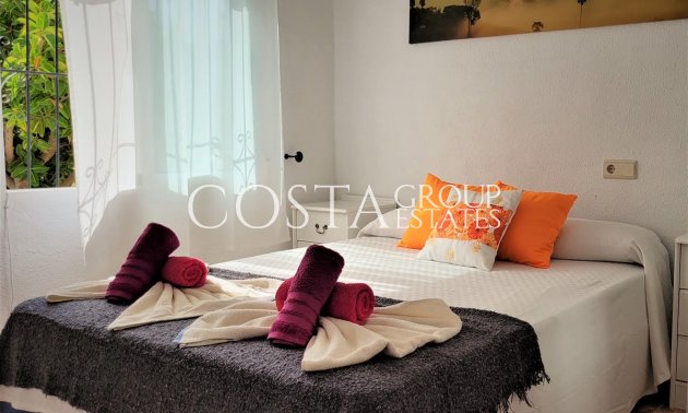 Herverkoop - Villa -
Torrevieja - Torrevieja Centro