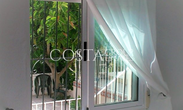 Herverkoop - Villa -
Torrevieja - Torrevieja Centro