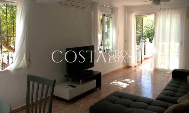 Herverkoop - Villa -
Torrevieja - Torrevieja Centro