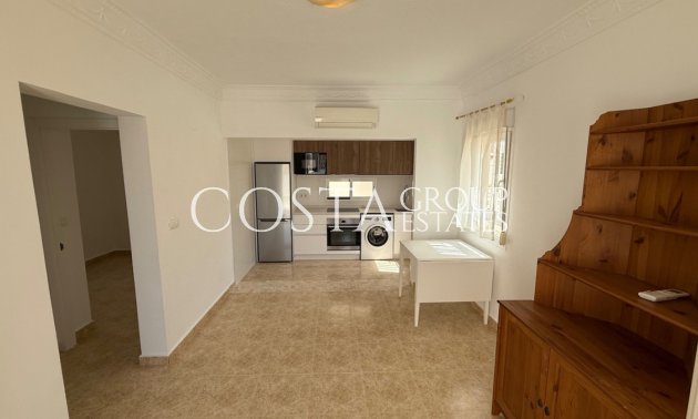 Wiederverkauf - Villa -
Torrevieja - Torrevieja Centro