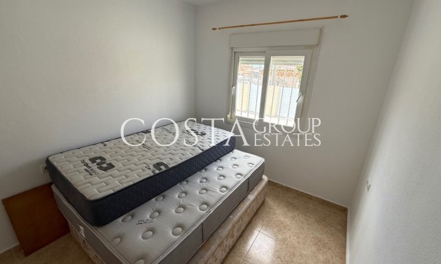 Wiederverkauf - Villa -
Torrevieja - Torrevieja Centro