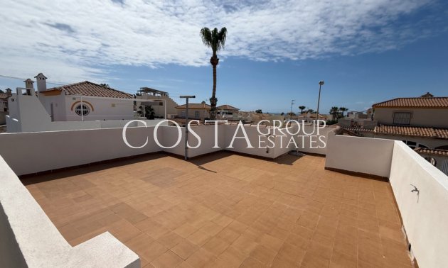 Wiederverkauf - Villa -
Torrevieja - Torrevieja Centro