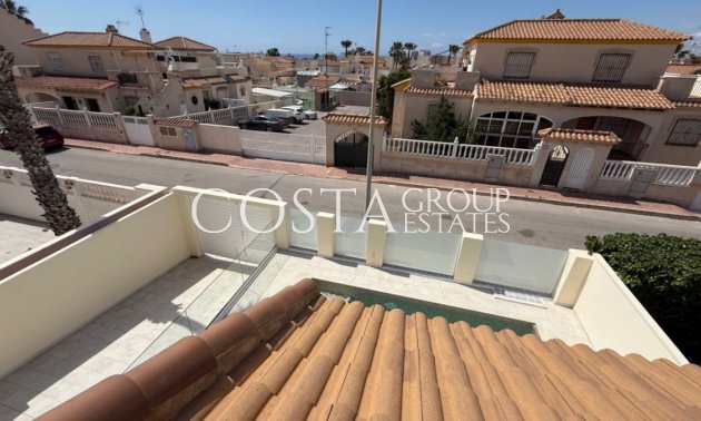 Wiederverkauf - Villa -
Torrevieja - Torrevieja Centro