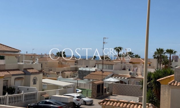 Wiederverkauf - Villa -
Torrevieja - Torrevieja Centro