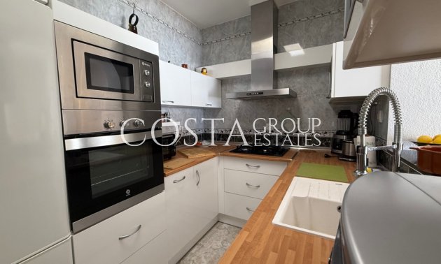 Revente - Villa -
Torrevieja - Torrevieja Centro