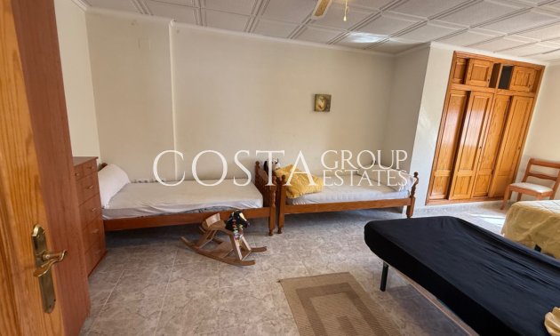 Revente - Villa -
Torrevieja - Torrevieja Centro