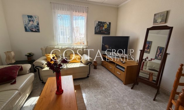 Revente - Villa -
Torrevieja - Torrevieja Centro