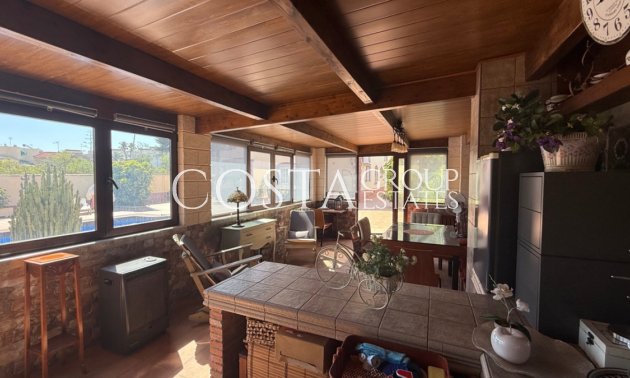 Herverkoop - Villa -
Torrevieja - Torrevieja Centro