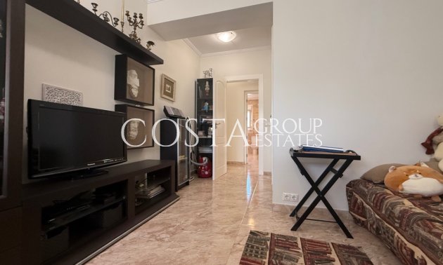 Herverkoop - Villa -
Torrevieja - Torrevieja Centro