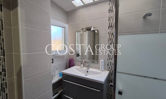 Odsprzedaż - Dom -
Torrevieja - Torrevieja Centro