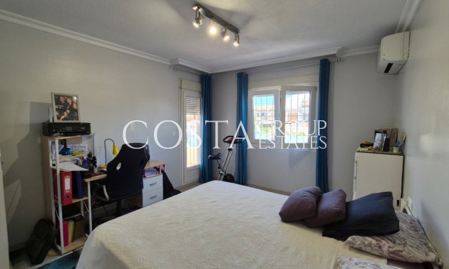 Odsprzedaż - Dom -
Torrevieja - Torrevieja Centro