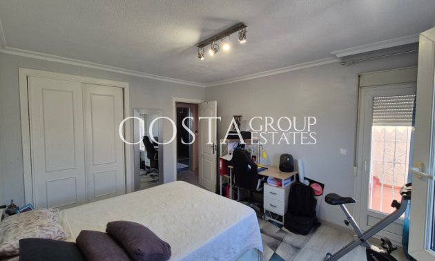 Odsprzedaż - Dom -
Torrevieja - Torrevieja Centro