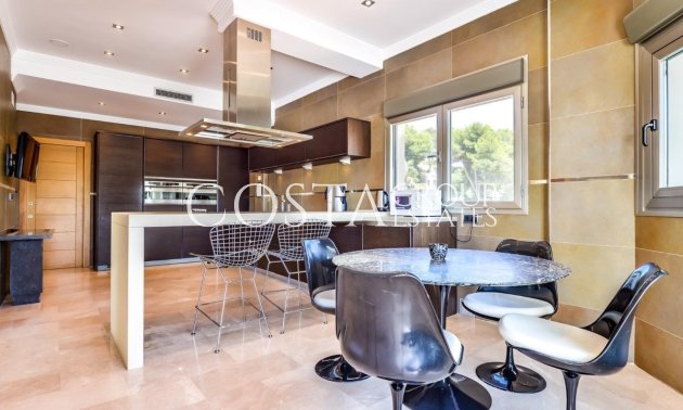 Wiederverkauf - Villa -
Benissa - Benissa Centro