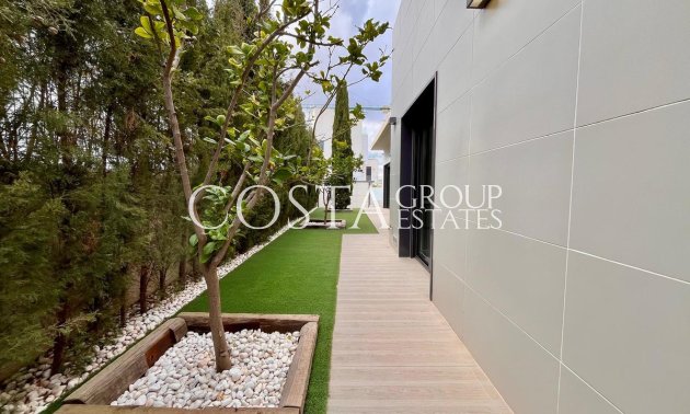 Resale - Villa -
Orihuela - Dehesa de Campoamor