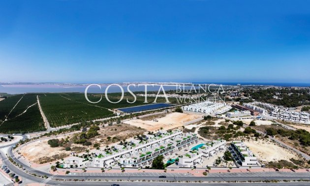 Nieuwbouw Woningen - Villa -
Torrevieja - Lago Jardin