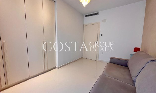 Resale - Villa -
Orihuela - Dehesa de Campoamor