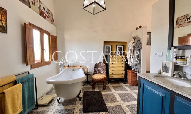 Odsprzedaż - Willa -
Dolores - Dolores Centro