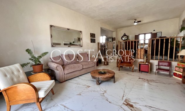 Odsprzedaż - Willa -
Dolores - Dolores Centro