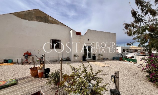 Odsprzedaż - Willa -
Dolores - Dolores Centro