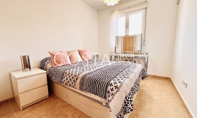 Odsprzedaż - Dom -
Orihuela - Cabo Roig