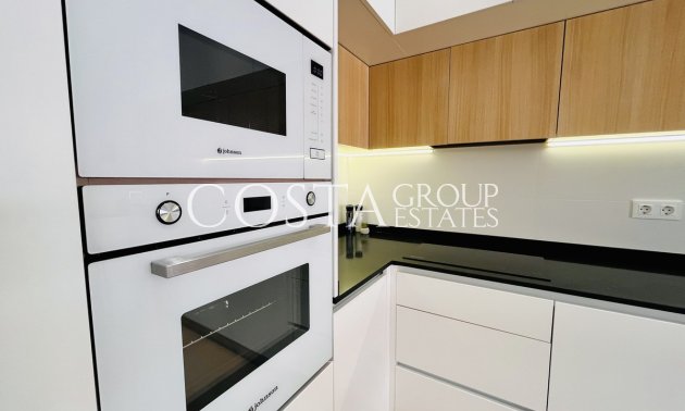 Herverkoop - Apartments -
Urbanización El Raso