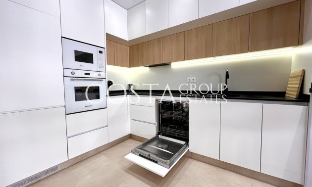 Herverkoop - Apartments -
Urbanización El Raso