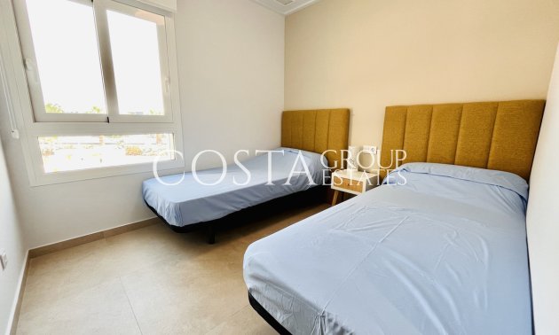 Herverkoop - Apartments -
Urbanización El Raso